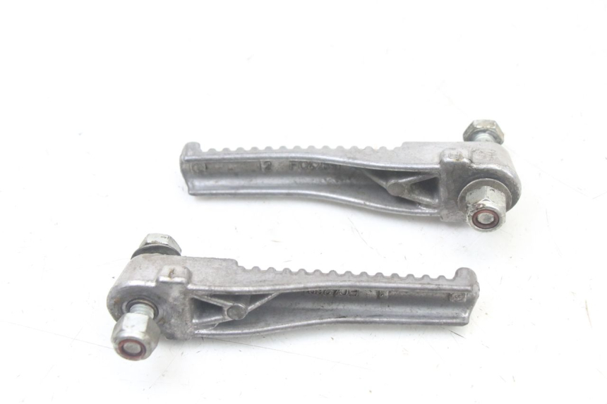 photo de PEDANA POSTERIORE PEUGEOT TREKKER TKR 50 (2005 - 2014) - Altra angolazione