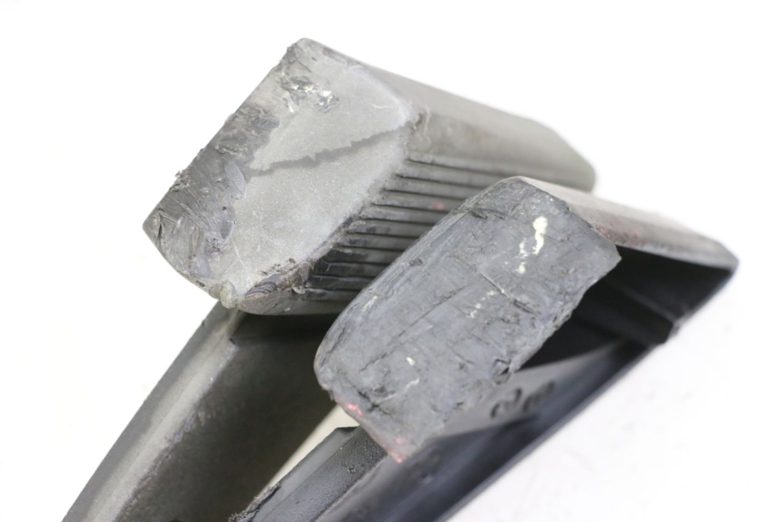 photo de PAIA DI PEDANE POSTERIORI PIAGGIO VESPA S 2T 50 (2007 - 2014) - Zoom sullo stato d'uso