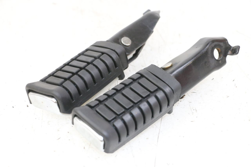 photo de PEDANA POSTERIORE REGAL RAPTOR RAXTER 2 125 (2007 - 2015) - Vista principale