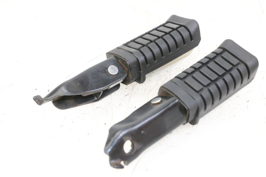 photo de PEDANA POSTERIORE REGAL RAPTOR RAXTER 2 125 (2007 - 2015) - Primo piano tecnico