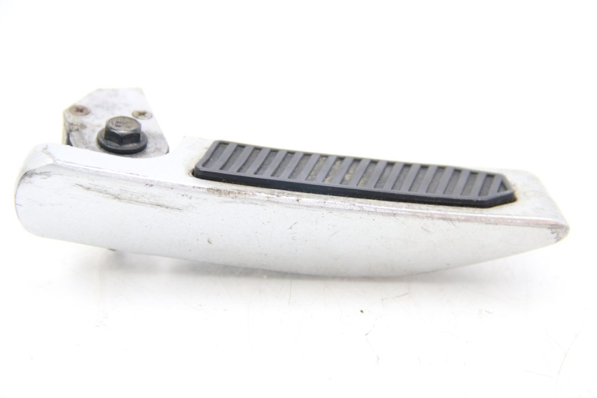 photo de PAIA DI PEDANE POSTERIORI LVNENG S5 1 (2019 - 2023) - Dettagli dei punti di fissaggio