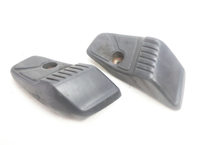 photo de PAIA DI PEDANE POSTERIORI HONDA SCV LEAD 100 (2003 - 2007) - Dettaglio del componente