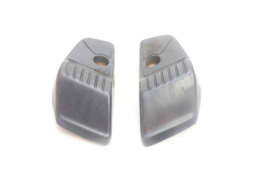 photo de PAIA DI PEDANE POSTERIORI HONDA SCV LEAD 100 (2003 - 2007) - Altra angolazione