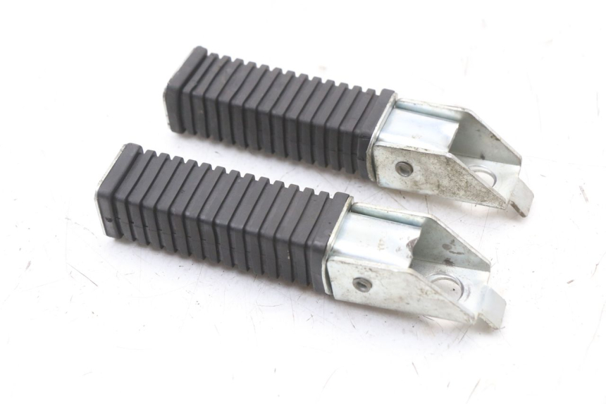 photo de PEDANA POSTERIORE SKYTEAM SKYMAX PRO 125 (2012 - 2016) - Altra angolazione