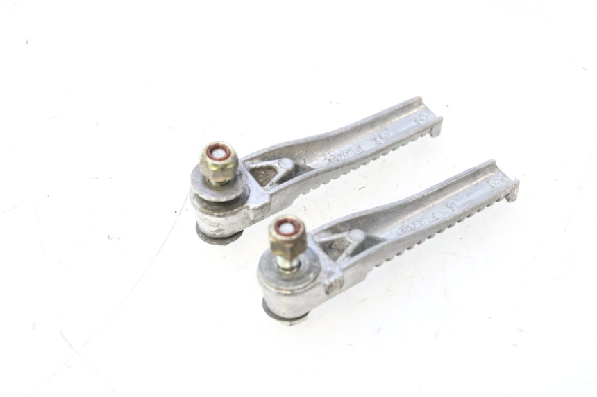 photo de PEDANA POSTERIORE PEUGEOT SPEEDFIGHT 2 AC 50 (2000 - 2009) - Dettaglio del componente