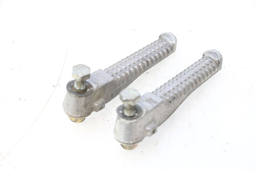 photo de PEDANA POSTERIORE PEUGEOT SPEEDFIGHT 2 AC 50 (2000 - 2009) - Altra angolazione