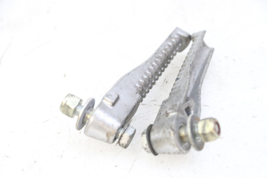 photo de PEDANA POSTERIORE PEUGEOT SPEEDFIGHT 2 LC 50 (2000 - 2009) - Altra angolazione