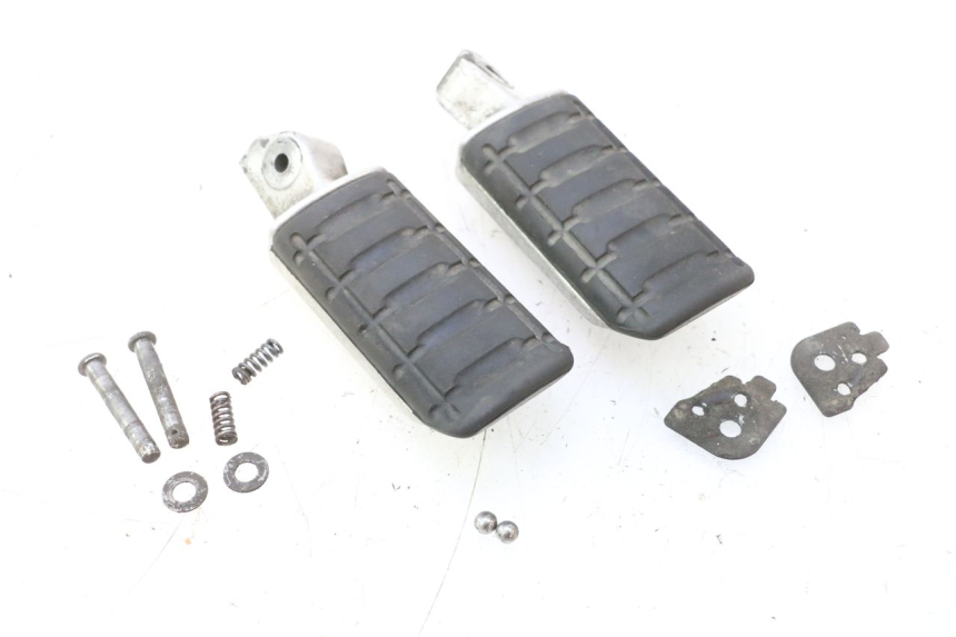 photo de PEDANA POSTERIORE HONDA ST PAN EUROPEAN 1100 (1990 - 2002) - Vista principale