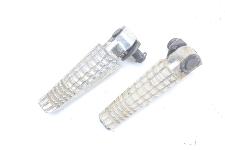 photo de PEDANA POSTERIORE SUZUKI GSR 750 (2011 - 2017) - Vista principale