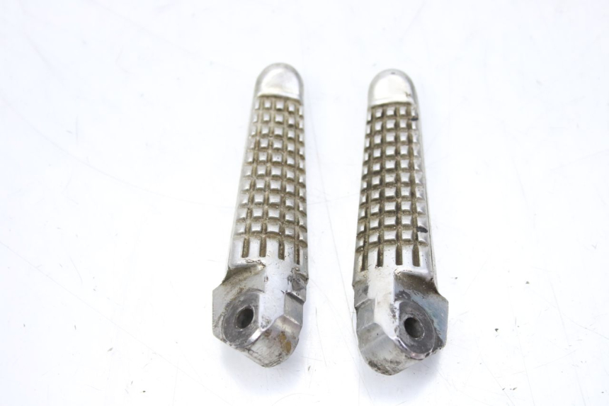 photo de PAIA DI PEDANE POSTERIORI SUZUKI SV S 650 (1999 - 2002) - Zoom sullo stato d'uso