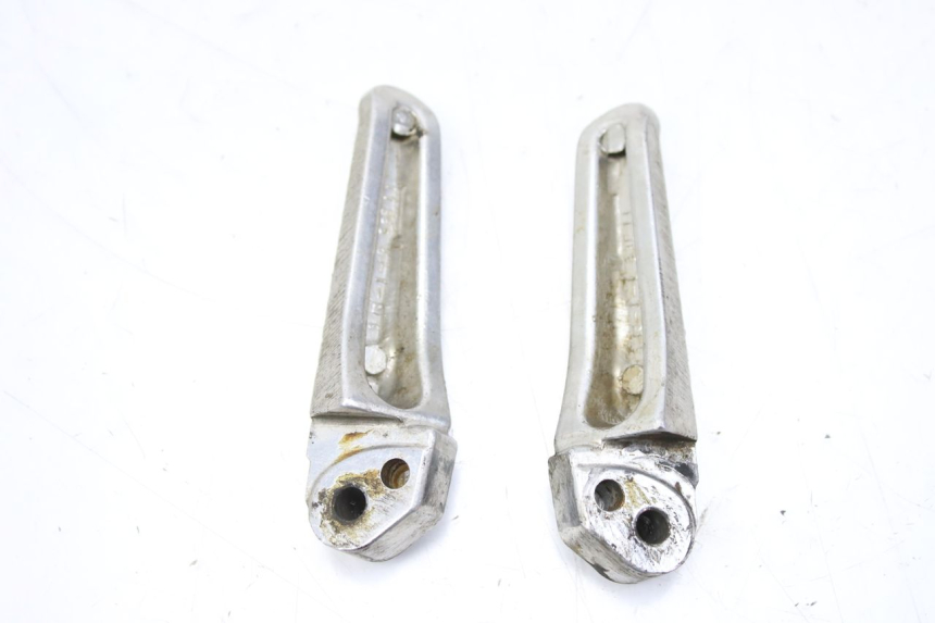 photo de PAIA DI PEDANE POSTERIORI SUZUKI SV S 650 (1999 - 2002) - Altra angolazione