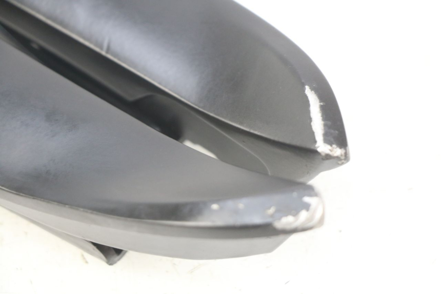 photo de PAIA DI PEDANE POSTERIORI APRILIA SXR 50 (2021 - 2023) - Altra angolazione