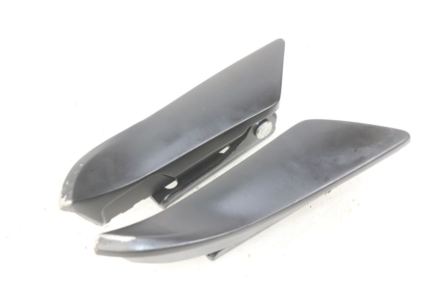 photo de PAIA DI PEDANE POSTERIORI APRILIA SXR 50 (2021 - 2023) - Primo piano tecnico