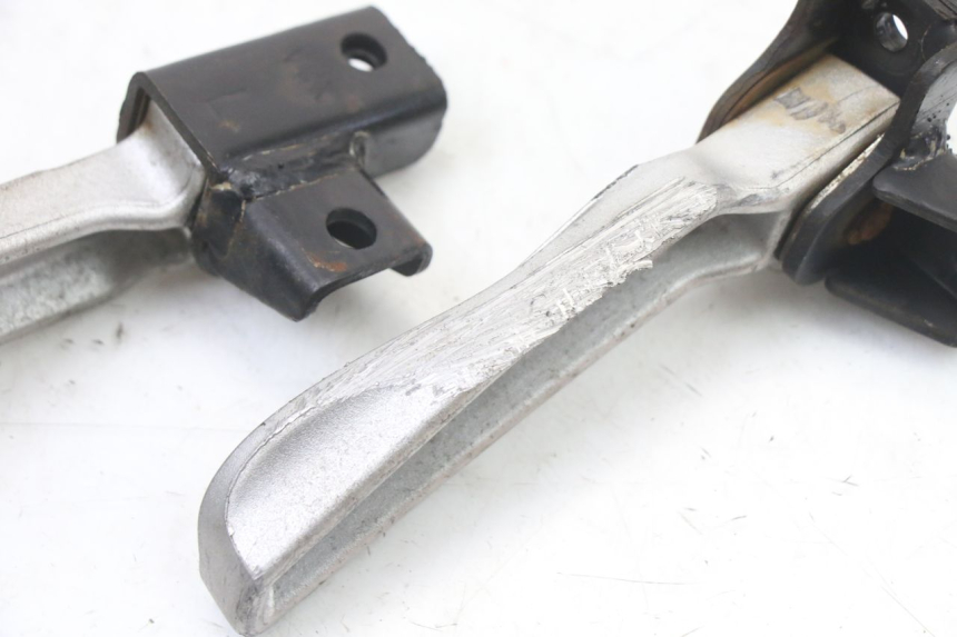 photo de COPPIA DI PEDANE POSTERIORI SYM JET 14 4T 50 (2018 - 2022) - Vista d'insieme del prodotto