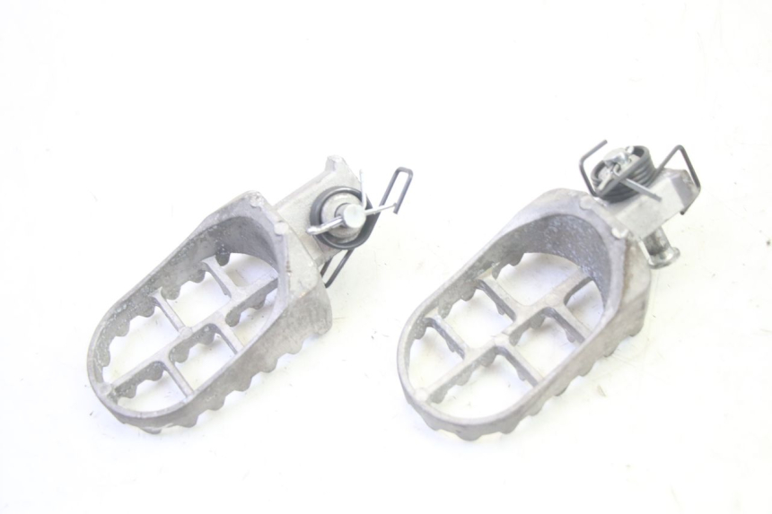 photo de PEDANA POSTERIORE YAMAHA TTR 125 (2000 - 2020) - Vista d'insieme del prodotto