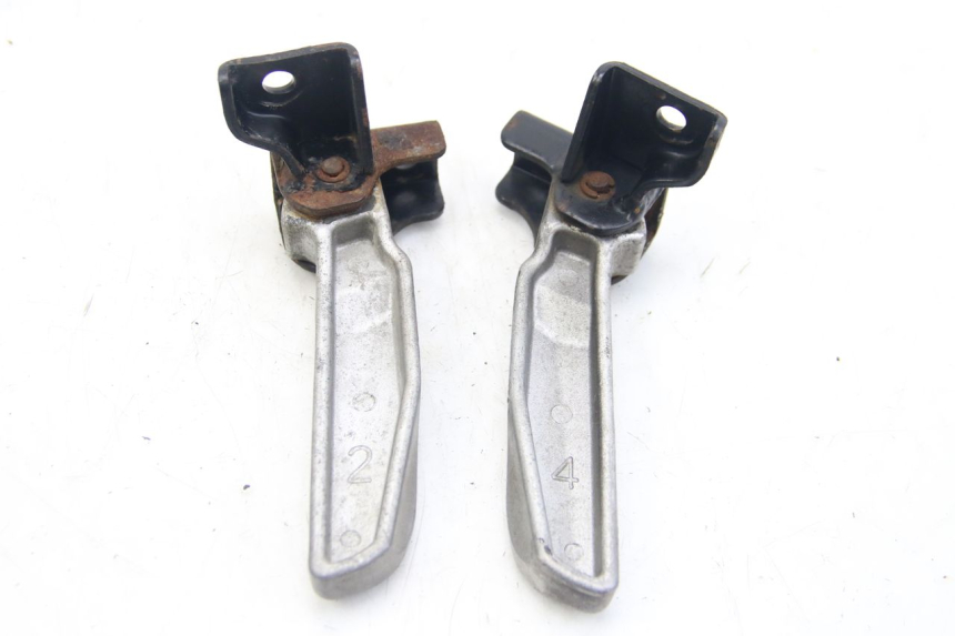 photo de PAIA DI PEDANE POSTERIORI PEUGEOT TWEET 4T 50 (2010 - 2014) - Primo piano tecnico