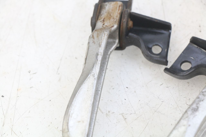 photo de PAIA DI PEDANE POSTERIORI PEUGEOT TWEET 4T 50 (2018 - 2022) - Dettaglio del componente