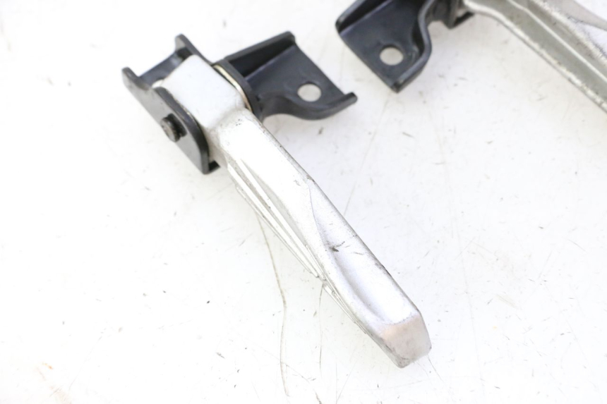 photo de PEDANA POSTERIORE PEUGEOT TWEET PRO CARGO 50 (2018 - 2022) - Zoom sullo stato d'uso