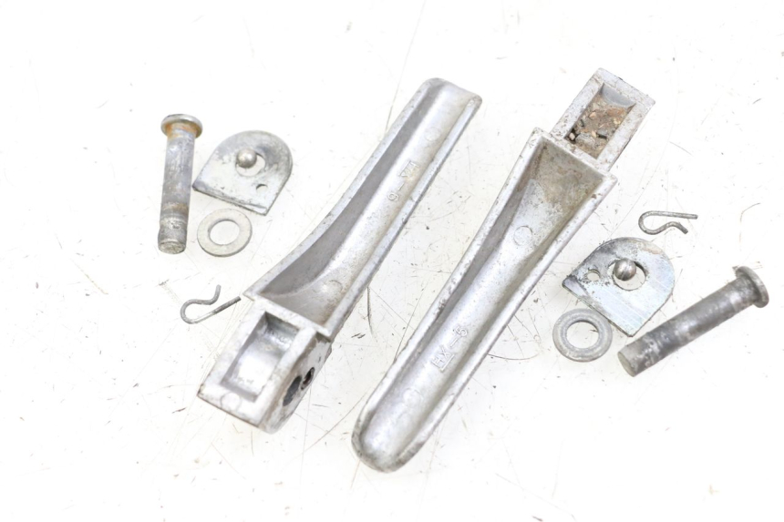 photo de PEDANA POSTERIORE PIAGGIO TYPHOON 50 (2000 - 2009) - Dettaglio del componente