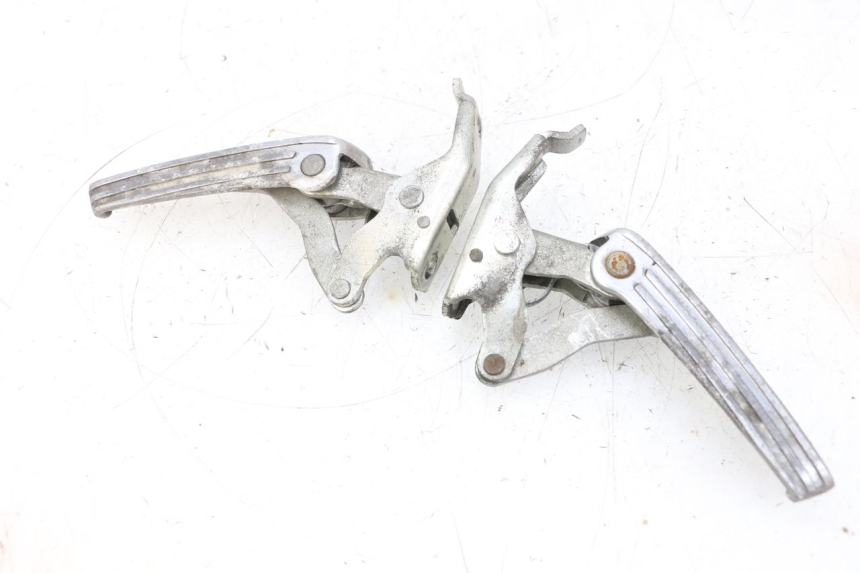 photo de COPPIA PEDANE POSTERIORI PIAGGIO VESPA GTS SUPER IE 125 (2009 - 2016) - Vista principale