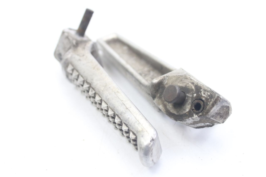 photo de PAIA DI PEDANE POSTERIORI HONDA VFR FI RC46 800 (1998 - 2001) - Zoom sullo stato d'uso