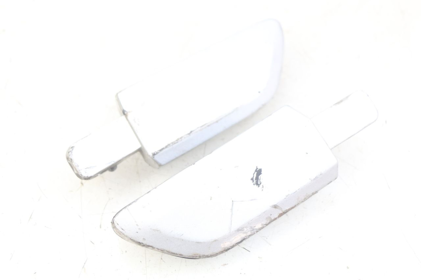 photo de PAIA DI PEDANE POSTERIORI YAMAHA X-CITY XCITY 125 (2007 - 2013) - Dettagli dei punti di fissaggio