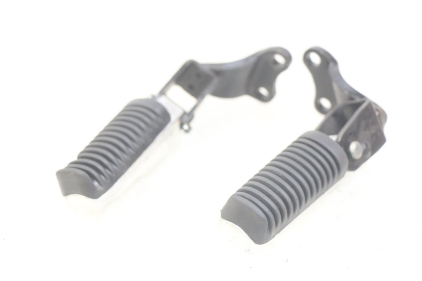 photo de PAIA DI PEDANE POSTERIORI YAMAHA XMAX X-MAX 125 (2006 - 2009) - Vista principale