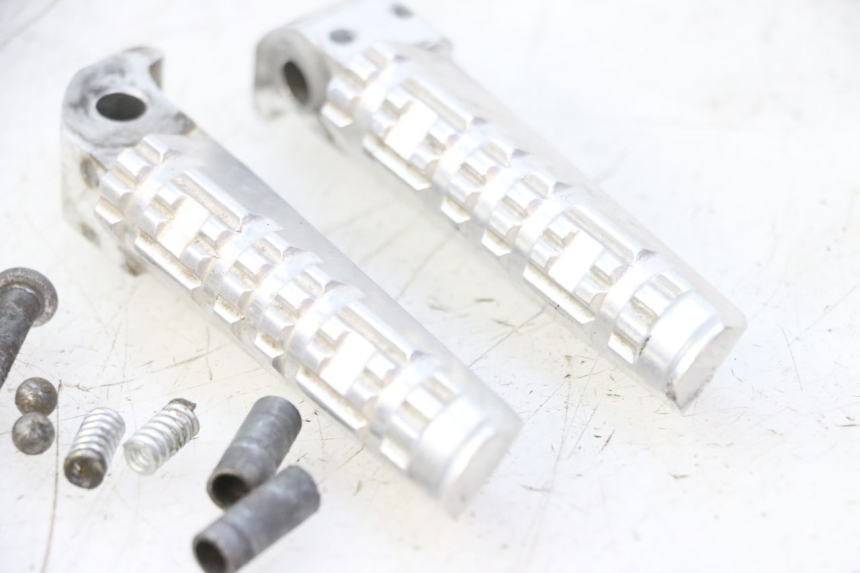 photo de PAIA DI PEDANE POSTERIORI YAMAHA X-MAX XMAX 125 (2010 - 2013) - Vista d'insieme del prodotto