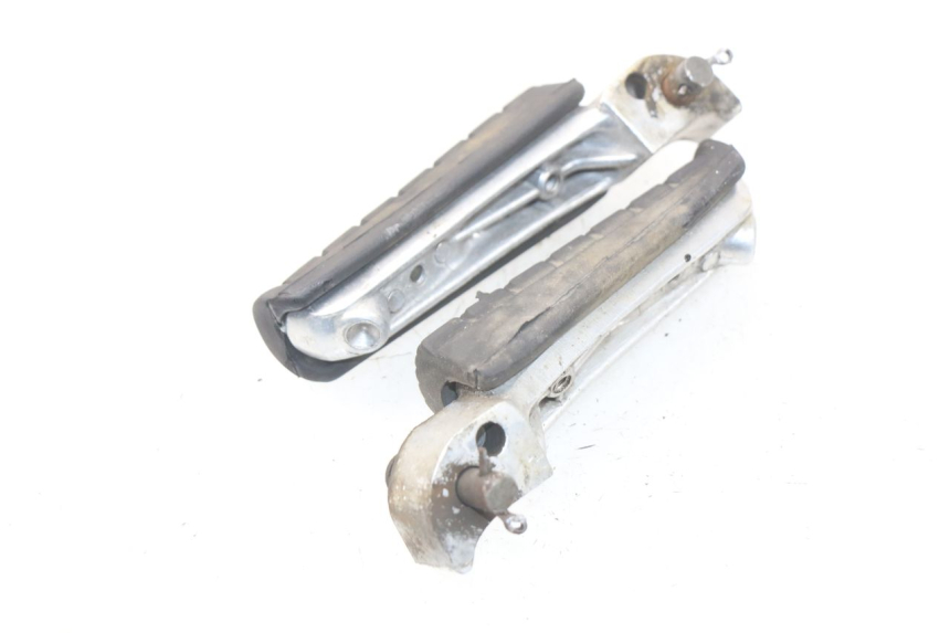 photo de COPPIA PEDANE POSTERIORI YAMAHA XJ600 XJ DIVERSION 600 (1992 - 1997) - Zoom sullo stato d'uso