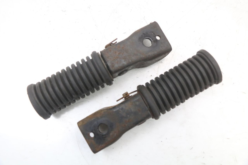 photo de COPPIA PEDANE POSTERIORI SYM XS 125 (2007 - 2016) - Vista principale