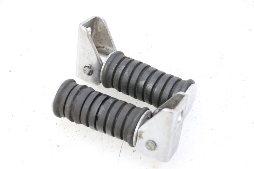 photo de PEDANA POSTERIORE YAMAHA XV VIRAGO 535 (1988 - 2004) - Zoom sullo stato d'uso