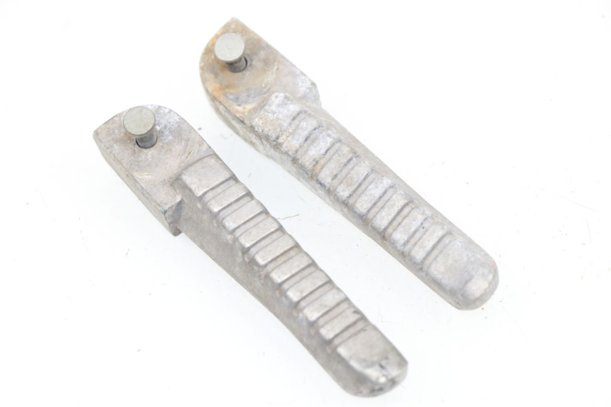 photo de COPPIA PEDANE POSTERIORI YIYING YY T POWER MAX 125 (2006 - 2016) - Vista principale