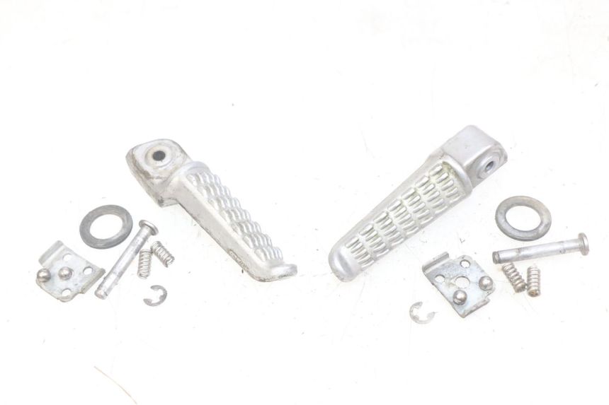 photo de PAIA DI PEDANE POSTERIORI KAWASAKI Z 750 (2007 - 2013) - Vista principale