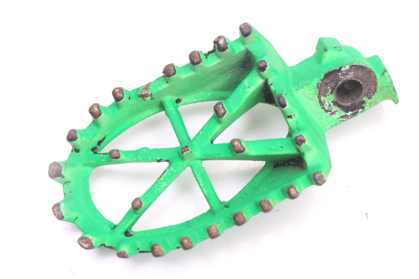 photo de PEDANA ANTERIORE ORION AGB37 CRF1 DIRT BIKE 140 - Stato della superficie e materiale