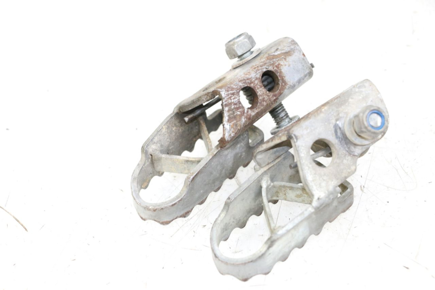 photo de PEDANA ANTERIORE SHERCO CITY CORP 125 (2003 - 2007) - Zoom sullo stato d'uso