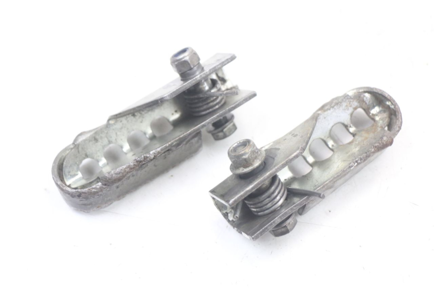 photo de COPPIA PEDANE ANTERIORI DERBI SENDA SM DRD X-TREME 50 (2011 - 2017) - Altra angolazione