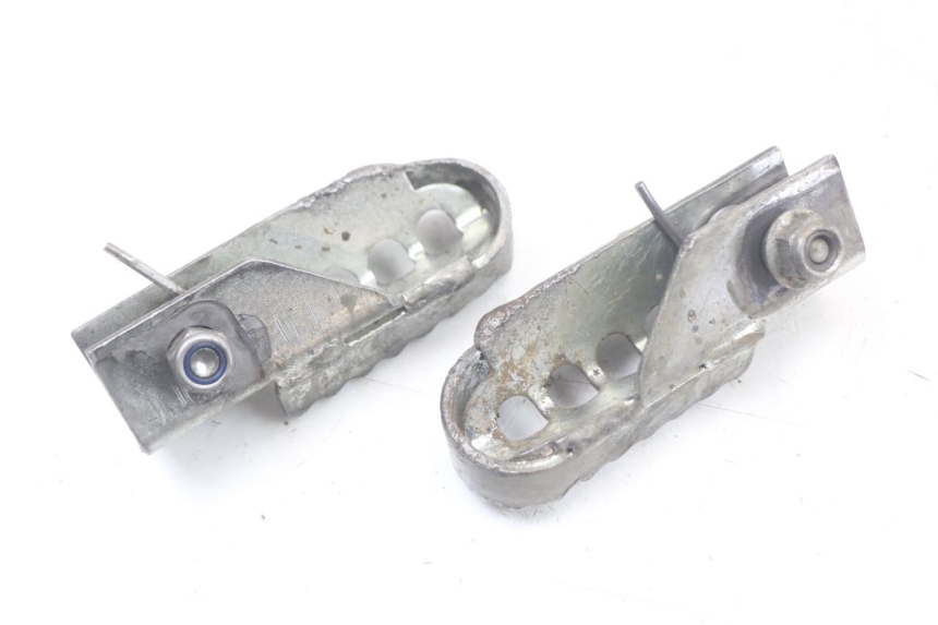 photo de COPPIA PEDANE ANTERIORI DERBI SENDA SM DRD X-TREME 50 (2011 - 2017) - Primo piano tecnico