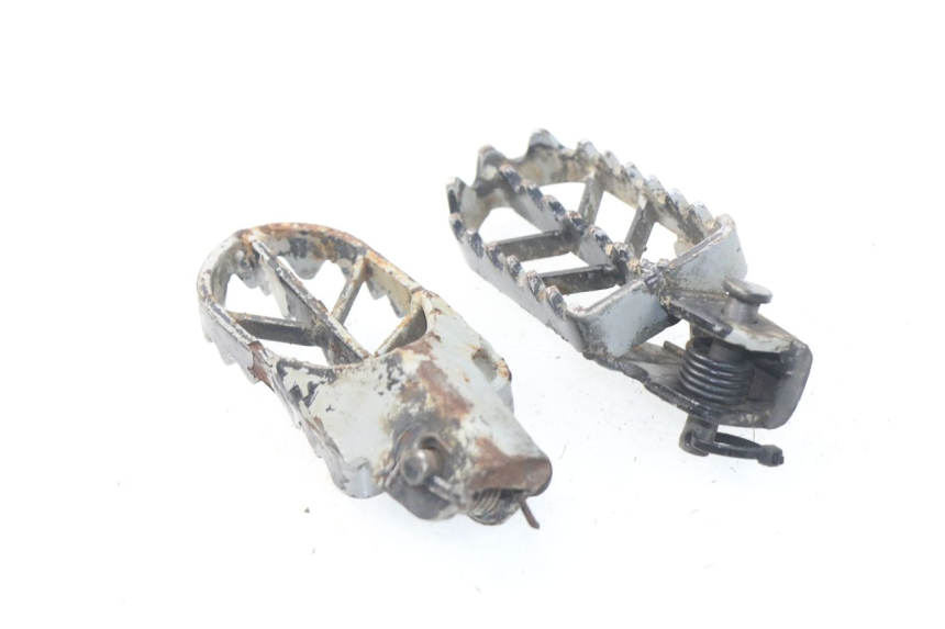 photo de PAIA DI PEDANE ANTERIORI LONCIN DIRT BIKE 125 - Dettaglio del componente