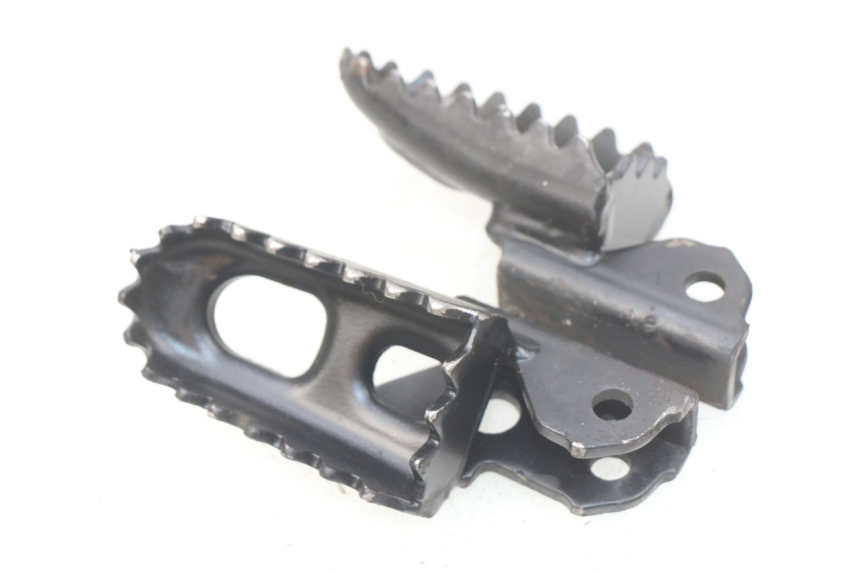 photo de PAIA DI PEDANE ANTERIORI LONCIN DIRT BIKE 125 - Zoom sullo stato d'uso