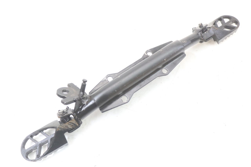 photo de PEDANA ANTERIORE RSR DIRT BIKE 150 - Caratteristiche distintive