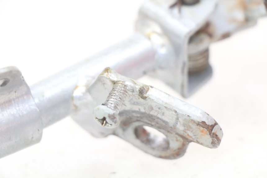 photo de PAIA DI PEDANE ANTERIORI CCR DIRT BIKE 110 - Zoom sullo stato d'uso