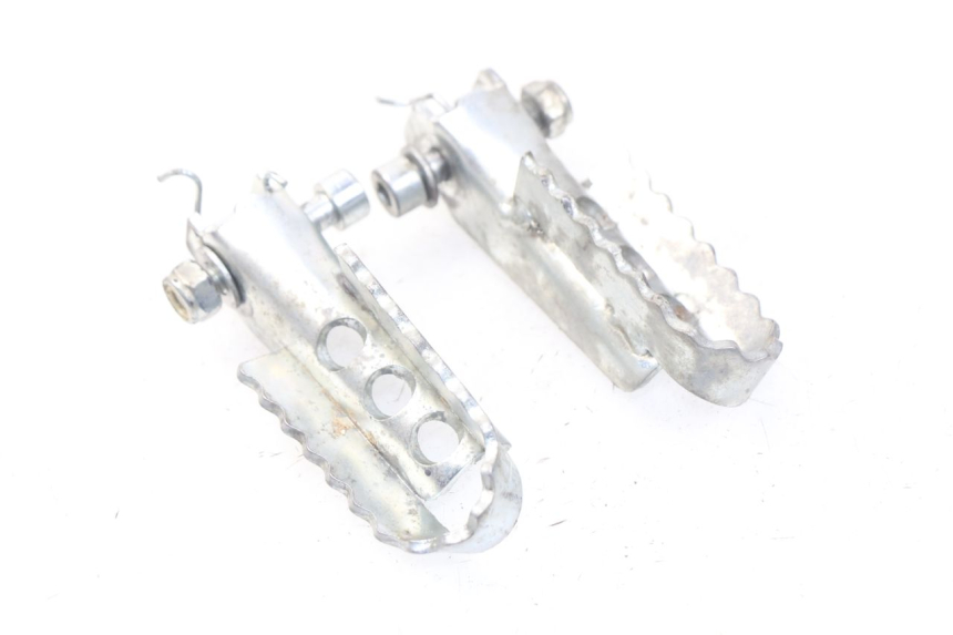 photo de COPPIA PEDANE ANTERIORI DERBI DIRT BOY 4T 50 - Vista principale