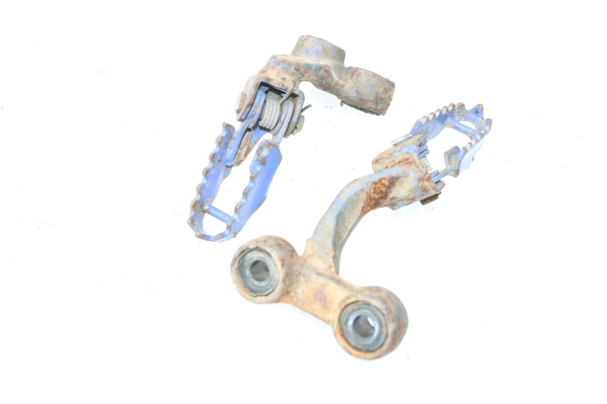 photo de PEDANA ANTERIORE SUZUKI DR S 600 (1985 - 1989) - Dettaglio del componente