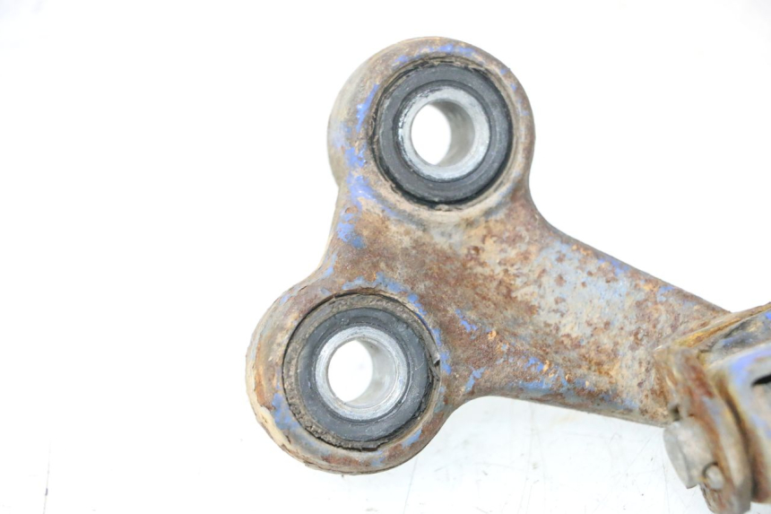 photo de PEDANA ANTERIORE SUZUKI DR S 600 (1985 - 1989) - Stato della superficie e materiale
