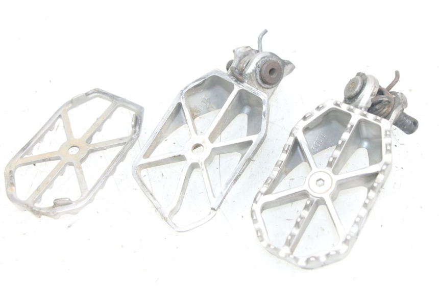 photo de PAIA DI PEDANE ANTERIORI KAWASAKI KXF KX-F 250 (2012 - 2014) - Ricambio usato controllato