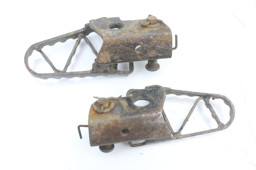 photo de PEDANA ANTERIORE YCF PIT BIKE 125 (2010 - 2018) - Dettaglio del componente