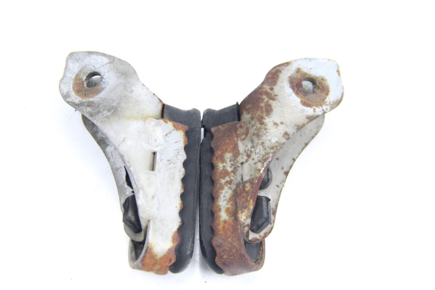 photo de COPPIA PEDANE ANTERIORI BMW R GS 1200 (2005 - 2007) - Zoom sullo stato d'uso