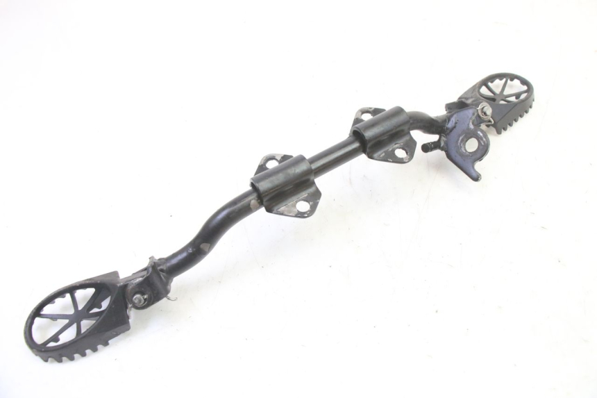 photo de PAIA DI PEDANE ANTERIORI APOLLO RFZ 125 - Primo piano tecnico