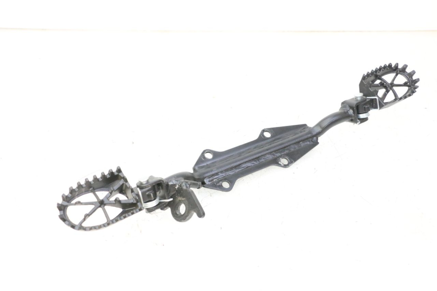 photo de PAIA DI PEDANE ANTERIORI APOLLO RFZ 125 - Vista principale