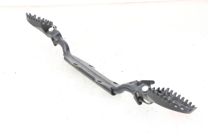 photo de PAIA DI PEDANE ANTERIORI APOLLO RFZ 125 - Vista d'insieme del prodotto